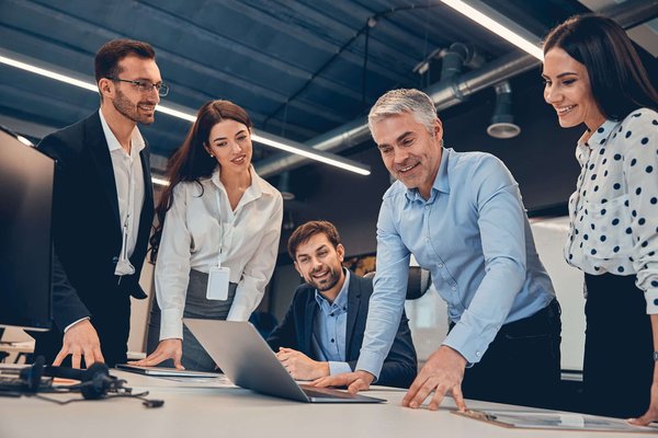 Comment la technologie de réduction active du bruit contribue-t-elle à une expérience de conduite plus sécurisée ?